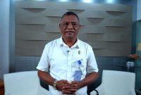 Juru Bicara LPP RRI Yonas Markus Tuhuleruw saat memberikan keterangan pers terkait kondisi RRI, Senin (10/2/2025) (Foto: RRI/Tinus Ohoira)