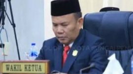 Wakil Ketua DPRD Kota Sungai Penuh Hardizal 