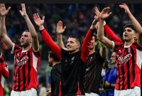Dalam leg kedua  semifinal Coppa Italia,AC Milan tampil gemilang