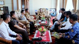 Pertemuan yang berlangsung di ruang kerja Walikota Sungai Penuh kordinasi pemulihan listrik 