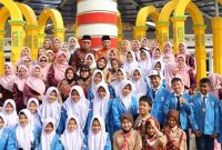Pemerintah Menggelar Peringatan Hardiknas 2025(foto Humas Pemkot)