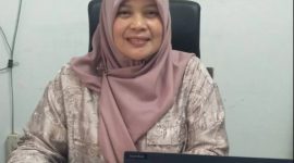 Kepala Badan Kepegawaian dan Pengembangan Sumber Daya Manusia (BKPSDM) Kota Sungai Penuh, Nina Pastian