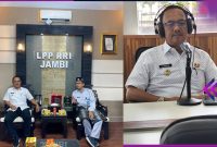 Wakil Bupati Kerinci, H. Murison, S.Pd., S.Sos., M.Si., dalam dialog interaktif di RRI Dorong Peran Aktif Masyarakat Memajukan Pariwisata  Kerinci