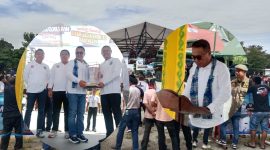 Walikota Sungai Penuh Alfin, SH membuka secara resmi event BnR Walikota Cup 1 2025 di Lapangan Merdeka.