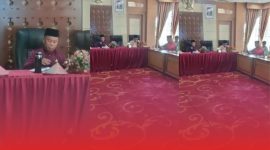 Sekretaris Daerah Alpian memberikan arahan dalam rapat penanganan stunting.