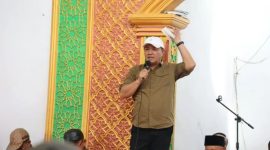 Wako Alfin Bersama Masyarakat Desa Renah Kayu Embun