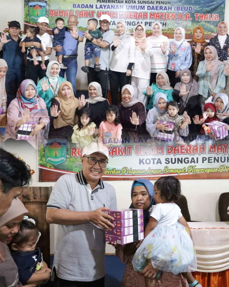 walikota Sungai Penuh Mengikuti acaraScreening Stunting di RSUD MH Athalib.