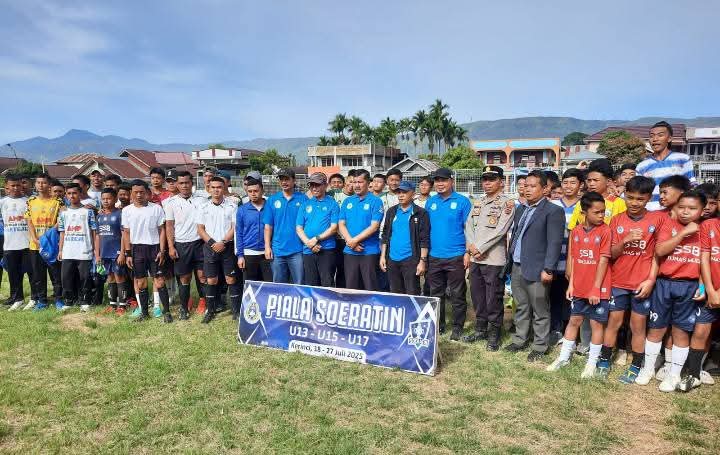 Monadi Buka Soeratin Cup, Dukung Pembinaan Atlet Muda
