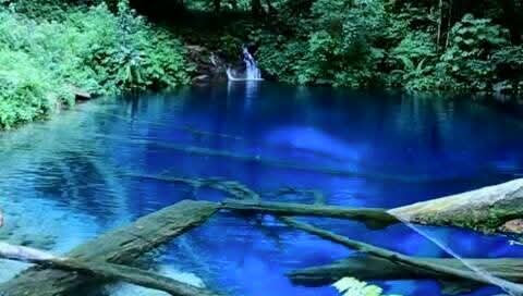 Objek wisata Danau Kaco Yang Sangat memukau terletak di Desa Lempur Kecamatan Gunung Raya 