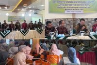 Wako Alfin saat menghadiri rapat dan upgrading dosen STKIP Muhammadiyah di Aula Nyai Walidah, Kamis (10/7).
Foto: Humas Pemkot Sungai Penuh