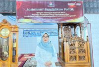 Ketua GOW Sungai Penuh, Marwati Azhar Hamzah, apresiasi sosialisasi pendidikan politik KPU ( Foto iNBrita)