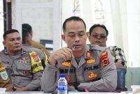 Kapolsek Jambi Timur AKP Edi Mardi Siswoyo bersama Ketua Komisi II DPRD Kota Jambi 