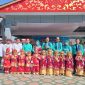 Bupati Kerinci Monadi, S.Sos., M.Si. saat membuka Gebyar PAUD 2025 di Dermaga Danau Kerinci dalam rangka peringatan Hari Anak Nasional.
