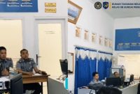 Kepala Rutan Sungai Penuh Sahat Parsaulian memimpin rapat persiapan remisi HUT ke-80 RI, Senin (28/7/2025).
