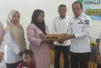 Wawako Sungai Penuh, Azhar Hamzah, membuka Minilok Lintas Sektor Pencegahan Stunting di Kecamatan Tanah Kampung, Rabu (6/8)