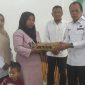 Wawako Sungai Penuh, Azhar Hamzah, membuka Minilok Lintas Sektor Pencegahan Stunting di Kecamatan Tanah Kampung, Rabu (6/8)