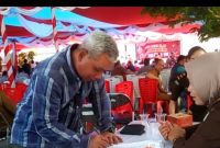 H. Aslori dari Humas PT KMH ikut mendonor darah dalam rangka Hari Adhyaksa ke-80 di Kejaksaan Negeri Kerinci.