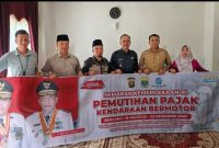Wabup Kerinci dukung sukses program pemutihan pajak kendaraan.
