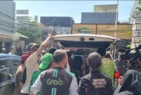 Ojol iringi jenazah Affan Kurniawan ke TPU Karet Bivak