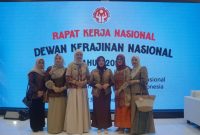 Ketua Dekranasda Provinsi Jambi Hj. Hesti Haris bersama jajaran saat menghadiri Rakernas Dekranas 2025 di Jakarta.