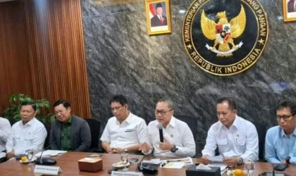 Koperasi Desa Merah Putih mengajukan pinjaman ke bank BUMN.