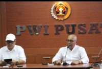 Pengurus PWI Pusat menegaskan pencabutan kartu pers wartawan CNN Indonesia menghambat kemerdekaan pers.