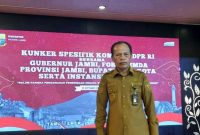 Wakil Wali Kota Sungai Penuh, Azhar Hamzah, menghadiri dialog dengan Komisi II DPR RI di Rumah Dinas Gubernur Jambi.