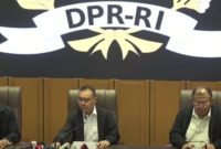 Foto: Konferensi pers DPR RI menjawab Jumat (5/9/2025). (YouTube/DPR RI)