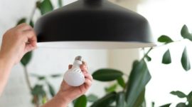 Ilustrasi Lampu ( Foto Preepik )