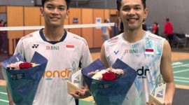 Fajar Alfian/Muhammad Shohibul Fikri saat bertanding di final French Open 2025 menghadapi Kim Won Ho/Seo Seung Jae di Paris, Minggu (26/10/2025).