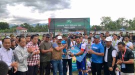 Final Piala Dandim Cup HUT TNI ke-80 diwarnai semangat sportivitas dan dukungan penuh warga Sungai Penuh.
