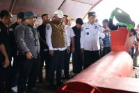 Walikota Alfin meninjau pengolahan sampah TPST RKE.
