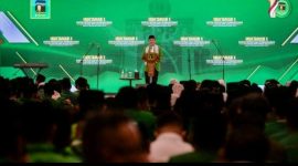 Kemenkum menandatangani SK pengesahan kepengurusan PPP di tengah dualisme kepemimpinan partai. (Foto Antara)