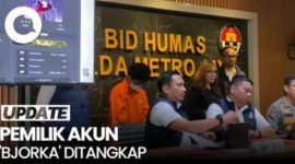 Polisi menghadirkan WFT, terduga hacker 'Bjorka', di Polda Metro Jaya. ( Foto detik.com)