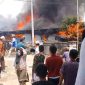 Api melalap rumah warga di Desa Pendung Hilir. Minggu 5 Oktober 2025
