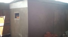 Bangunan permanen baru muncul di lahan pemerintah Kota Sungai Penuh, menimbulkan polemik.
