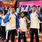 Tiga atlet Kota Sungai Penuh, Welly Putra Wardana, Mujadillah, dan Agustri Nanda, bersiap berangkat ke PON Bela Diri Kudus 2025.