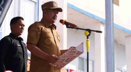 Bupati Monadi memimpin HUT ke-35 Perumda Tirta Sakti di Bukit Tengah.