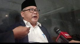 Subhan penggugat Wapres Gibran Rakabuming Raka saat ditemui di Pengadilan Negeri Jakarta Pusat, Senin (6/10/2025). 