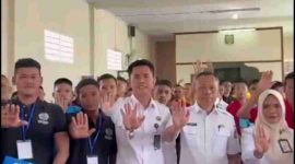 Kepala Rutan Kelas IIB Sungai Penuh membuka secara resmi kegiatan Rehabilitasi Narkoba Tahun 2025 di aula Rutan Sungai Penuh.
