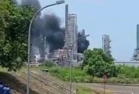 Kebakaran di kilang minyak PT Trans Pacific Petrochemical Indotama (TPPI) Tuban (Foto: Dok. Istimewa)