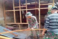 Satgas TMMD ke-126 Kodim 0417/Kerinci percepat pembangunan rumah warga di Desa Sungai Jernih.