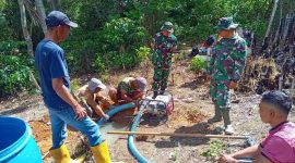 Satgas TMMD ke-126 Kodim 0417/Kerinci melakukan pengeboran sumur ketiga di Desa Sungai Jernih, Kecamatan Pondok Tinggi, Kota Sungai Penuh, Rabu (22/10/2025).