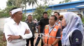 Dedi Mulyadi Sidak ke Pabrik Air Minum di Subang, Sumber YouTube/KDM