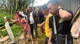 Lokasi penemuan jasad bayi yang terpotong 3 di Ngarai Sianok Bukittinggi, Sabtu (25/10/2025)(Foto: Polresta Bukittinggi)