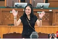 Nikita Mirzani divonis empat tahun penjara dalam kasus pemerasan dan TPPU terhadap Reza Gladys di PN Jakarta Selatan, Selasa (28/10). (CNN Indonesia/Ryan Hadi Suhendra)