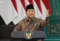 Presiden Prabowo Subianto saat memberikan arahan pada sidang kabinet paripurna di Istana Negara, Jakarta, Senin (20/10/2025).