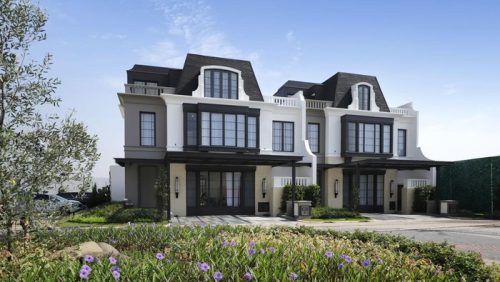 Cluster Bellefont di Gading Serpong menawarkan hunian tiga lantai bergaya klasik Prancis dengan lanskap penuh bunga dan fasilitas premium.