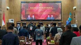 Rapat paripurna DPRD Pati bahas hasil Pansus hak angket, Jumat (31/10/2025).