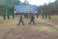 Personel Satgas TMMD ke-126 Kodim 0417/Kerinci melaksanakan gladi bersih upacara penutupan di Lapangan Stadion Mini Sungai Jernih, Kota Sungai Penuh, Rabu (5/11/2025 , foto Humas Kodim)